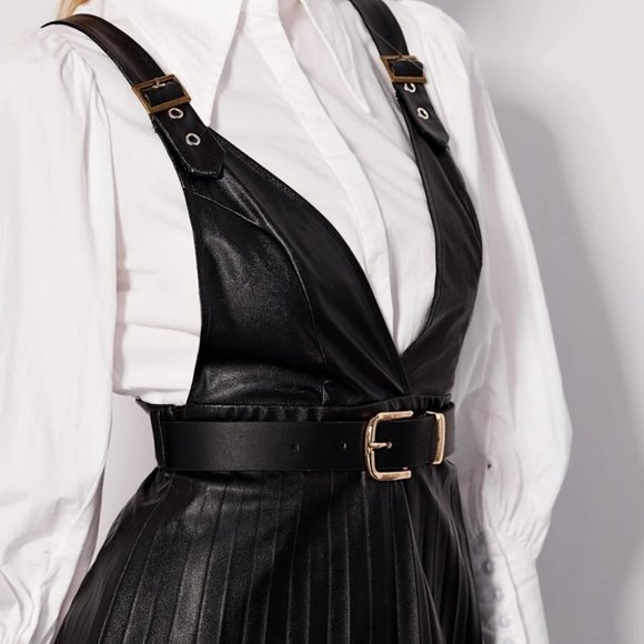 Pleated Overall Mini Dress Black - Picture 2 of 5